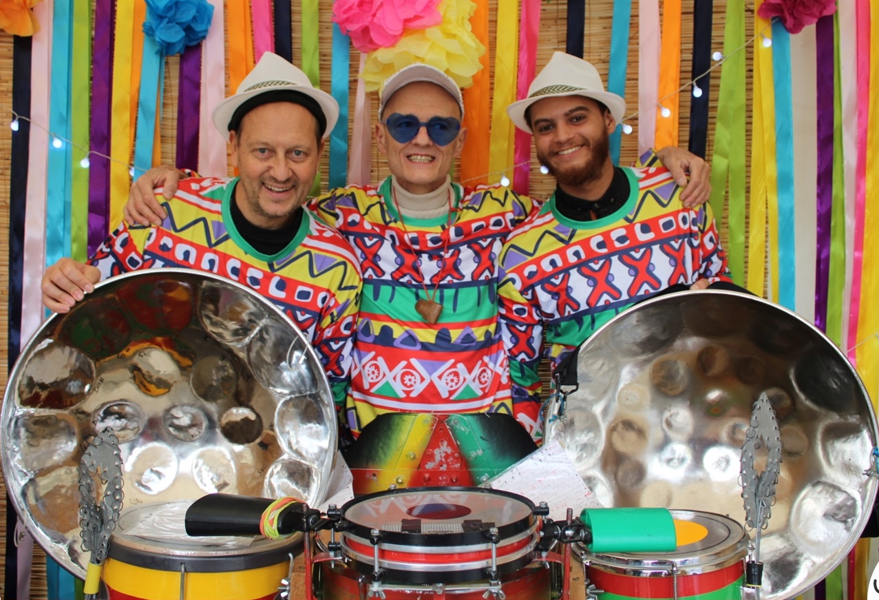 Photo de Chroma Steel Parade